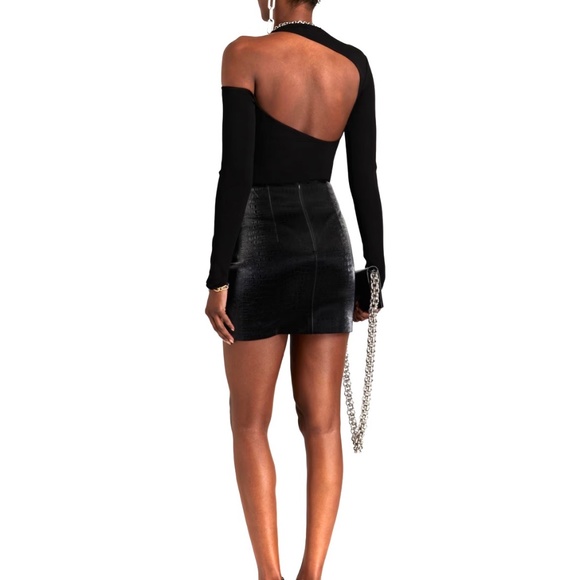 Zeynep Arcay Black Cutout Stretch Knit One Shoulder free Bodysuit Sz US2 - Picture 4 of 8